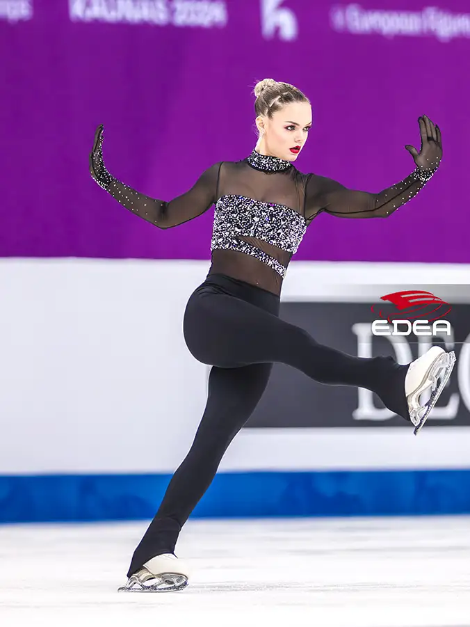 Ice Gallery Skates U.S.